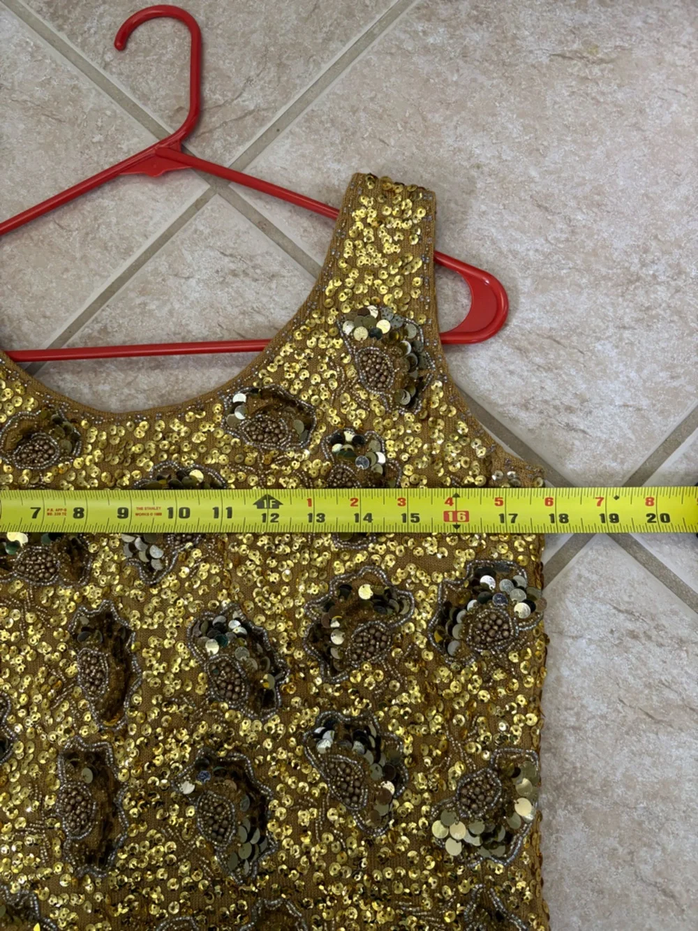 Vintage Harilela gold beaded sequin wool tank top size 38 US Small - Picture 9 of 10